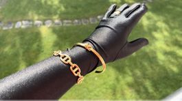 Elegant Gold-Tone Cuff Bracelet Set - Chic Summer Style!