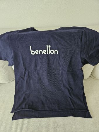 Benetton t-shrit