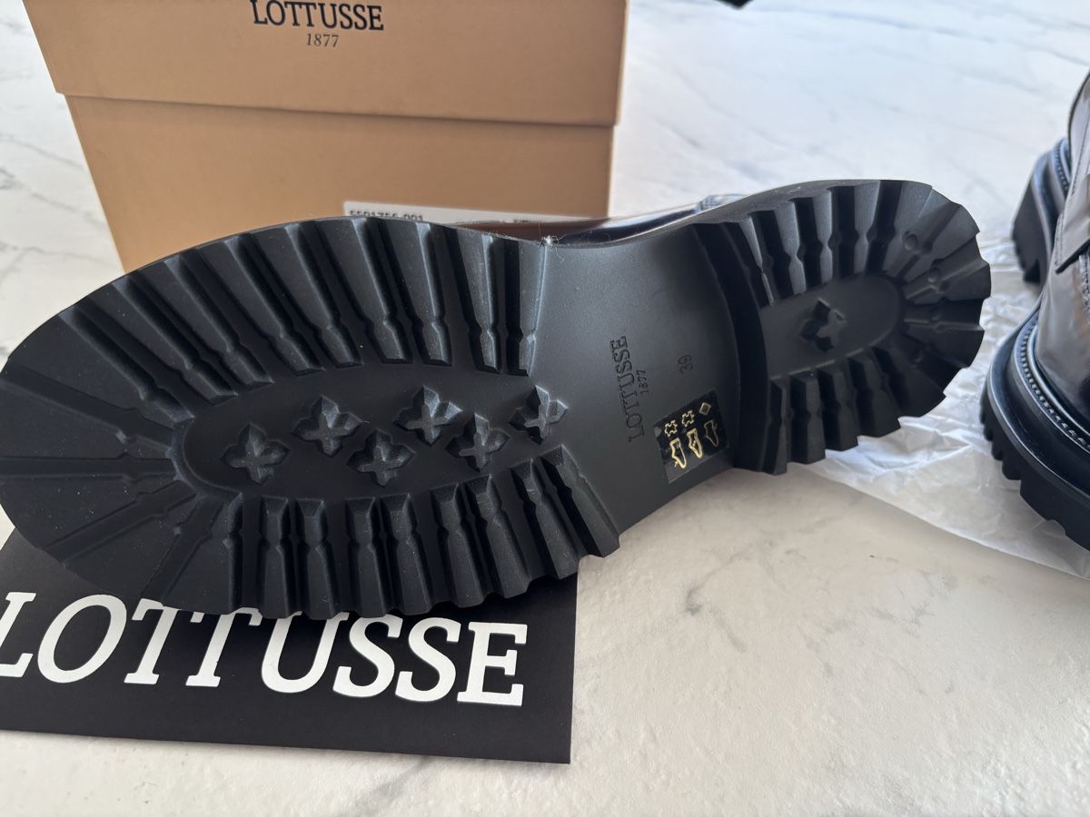 Chaussures femmes: LOTTUSSE Loafer Bordeaux – Neuf avec emballage d'origine à Lömmenschwil par tmr_xx 3
