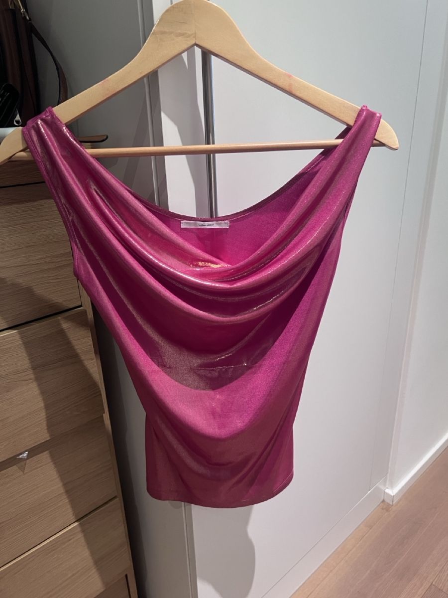 Tops: Damen Top fuchsia Grösse S – Gebraucht aus Zug von abc_9xpm