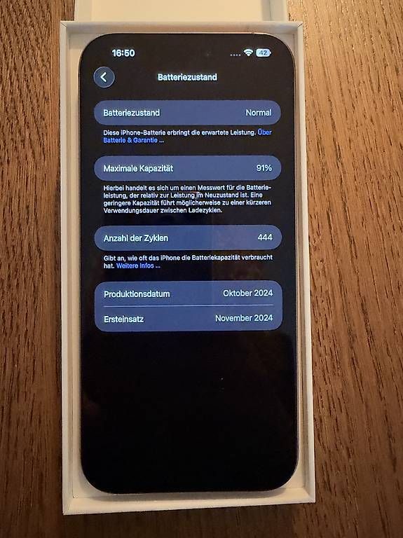 Telefoni cellulari / Smartphones: iPhone 16 Pro Max 512 GB  Natural Titanium  – Usato da Luzern venduto da Carlita010 2