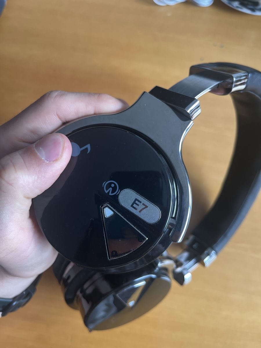 Cuffie: E7 Bluetooth Over-Ear Kopfhörer Wireless Schwarz – Usato da Winterthur venduto da ane_9yc8 1