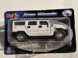 Hummer H2 fabriqué par Maisto (no Dinky Toys)