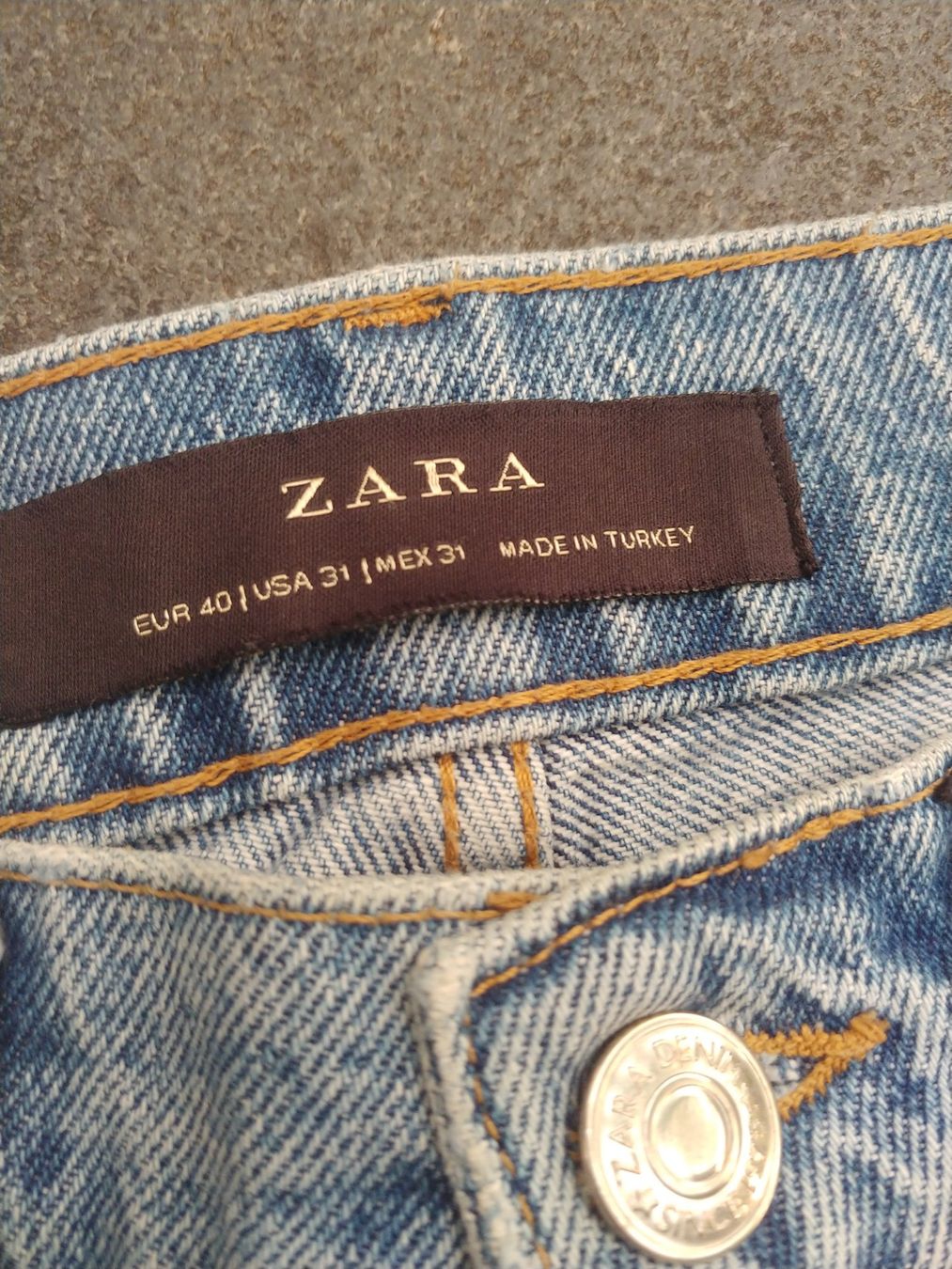 Zara Jeans: Jeans Herren Gr. 40 – D'occasion à Bäriswil BE par Rezz 1