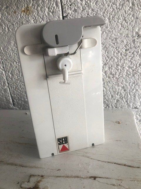 Küchengeräte: Ancien ouvre boite électrique SEB Vintage – Gebraucht aus Chézard St Martin von schmitt