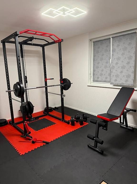 Hometrainer: Homegym – Usato da Sisseln AG venduto da Wayne12