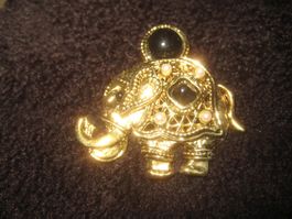 PROSCHE  SCHMUCK    ELEFANT