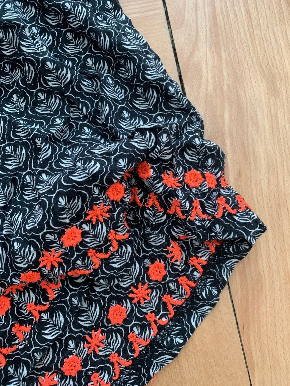 Tute: Hippie Jumpsuit schwarz-weiss S – Usato da Zürich venduto da Diazaio 1