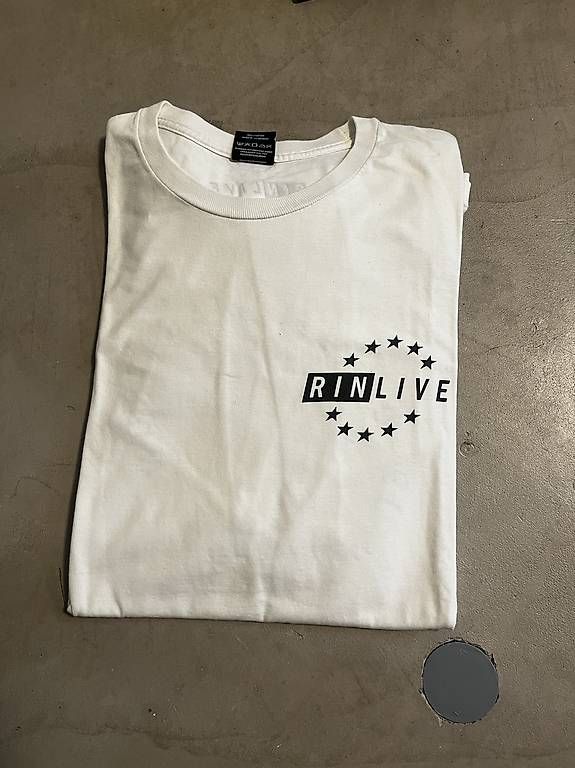 T-shirts: Diverse Tshirts – D'occasion à Amriswil par sim_sy58 3