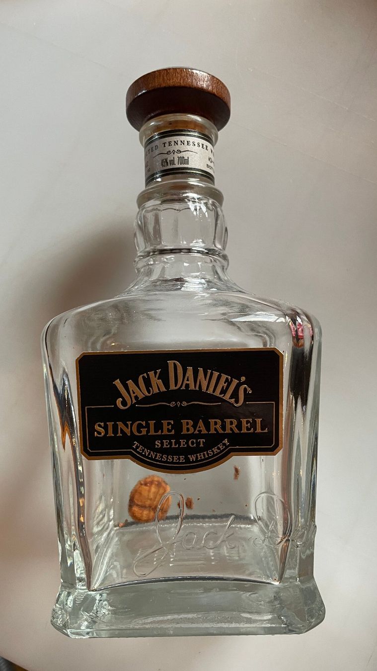 Altro: Jack Daniel's Single Barrel Select Flasche - Leer für Deko. – Usato da Glattfelden venduto da cybermaxx