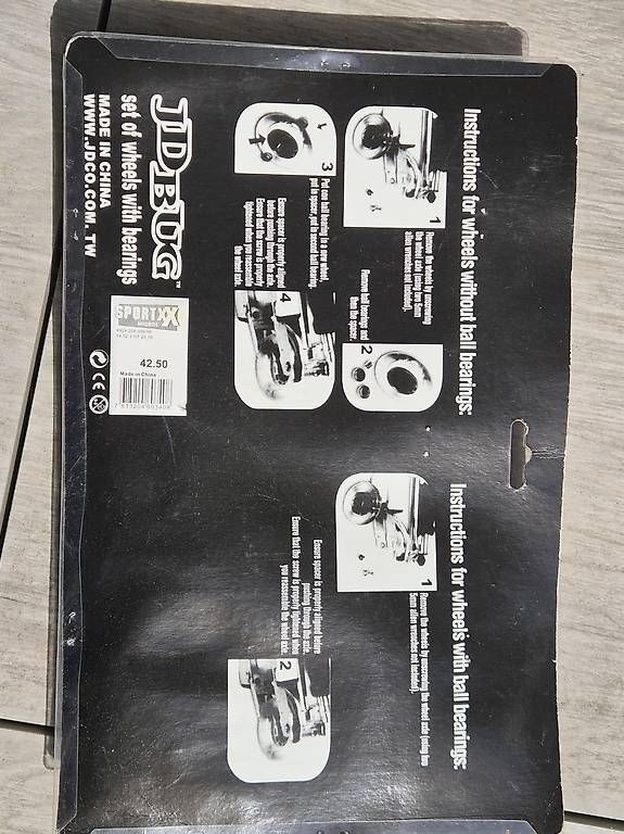 Pneus & Kompletträder: Ersatzrad für Scooter/Trottinet – Gebraucht aus Wallenwil von Britishbulldog 1