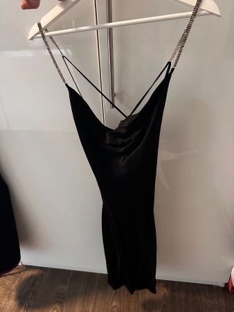 Schwarzes Kleid Gr. S Bershka