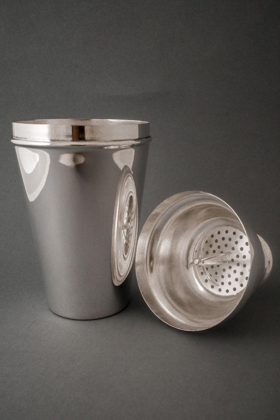 Küchengeräte: COCKTAIL SHAKER *VERSILBERT* – Gebraucht aus Oberwil BL von SALOB 2