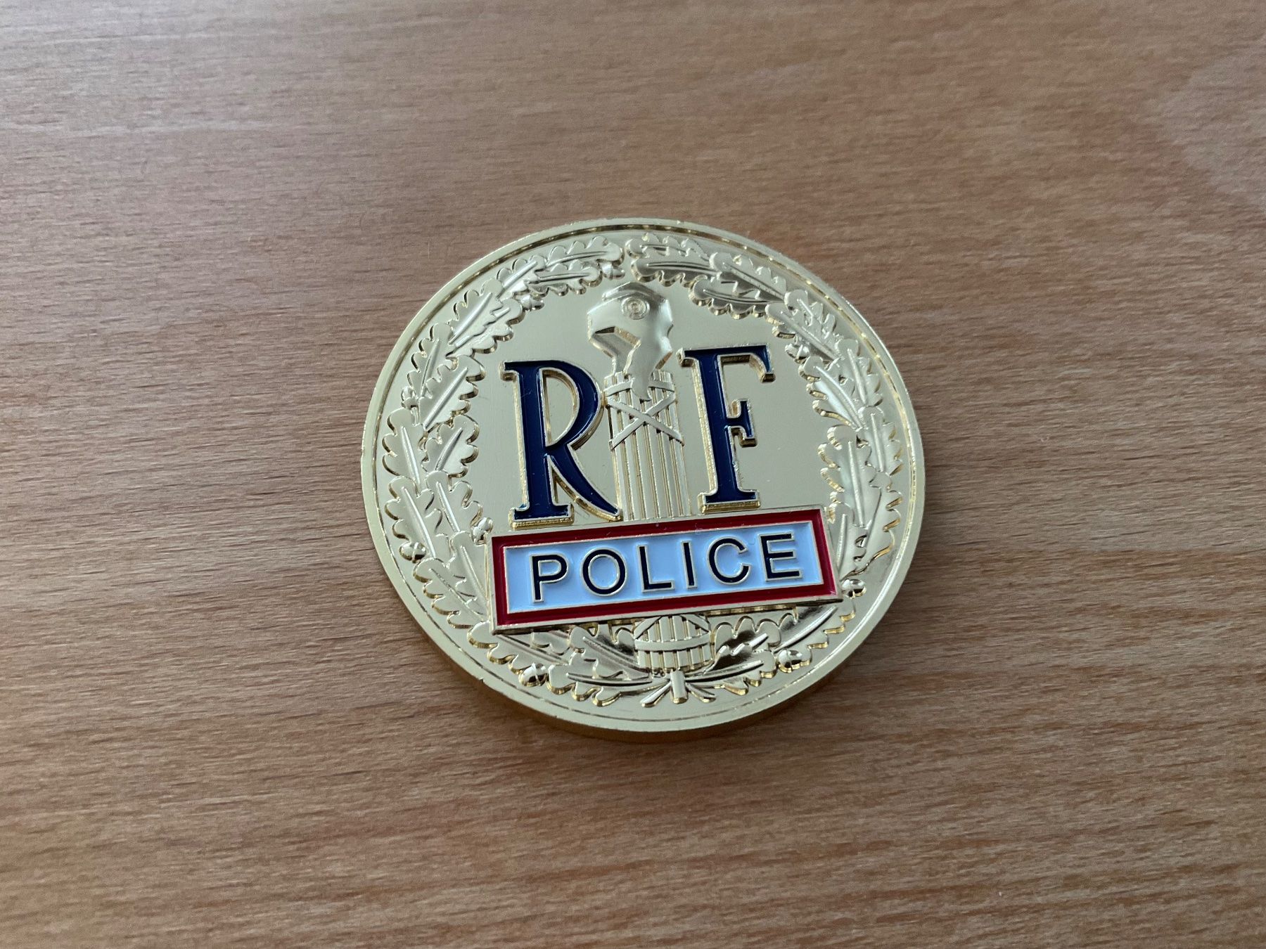 Placchette & Badge: Französische Polizei Medaille / Abzeichen – Usato da Lugano venduto da Persepolis
