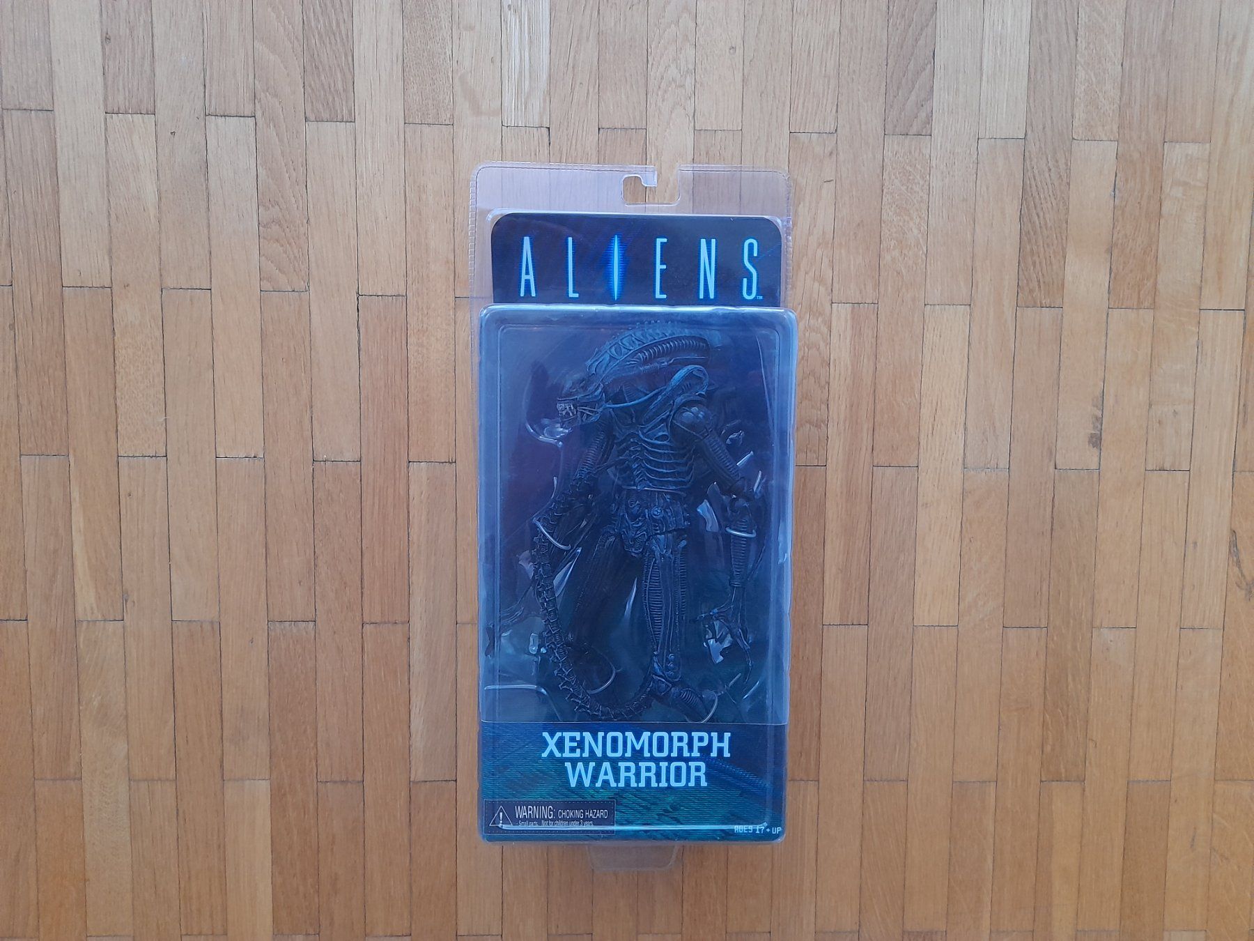 Figurines: NECA Aliens Xenomorph Warrior (Blue) – Neuf avec emballage d'origine à Genève par CptEks