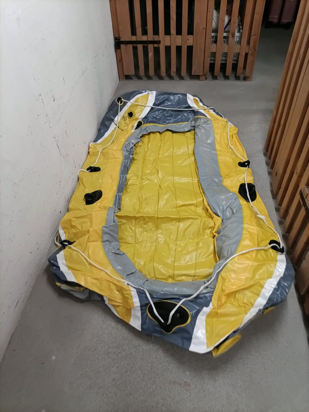 Barche: Aufblasbares Gummibot mit Paddel – Usato da Dübendorf venduto da eli_686g 3