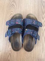 Sandalen Kork Gr. 32 blau gesprenkelt 