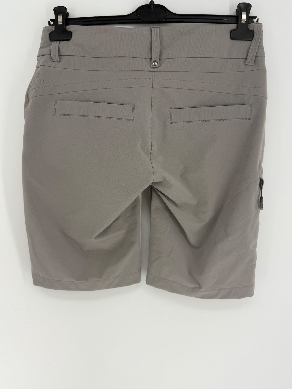 Pantaloni: Lole/ Lolë Shorts Gr. 36/38 – Usato da Auenstein venduto da moin. 1