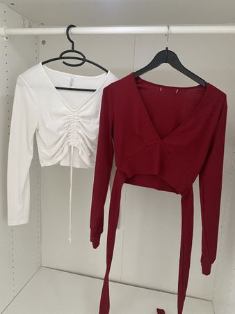 2 süsse Damen Crop Tops Gr. S