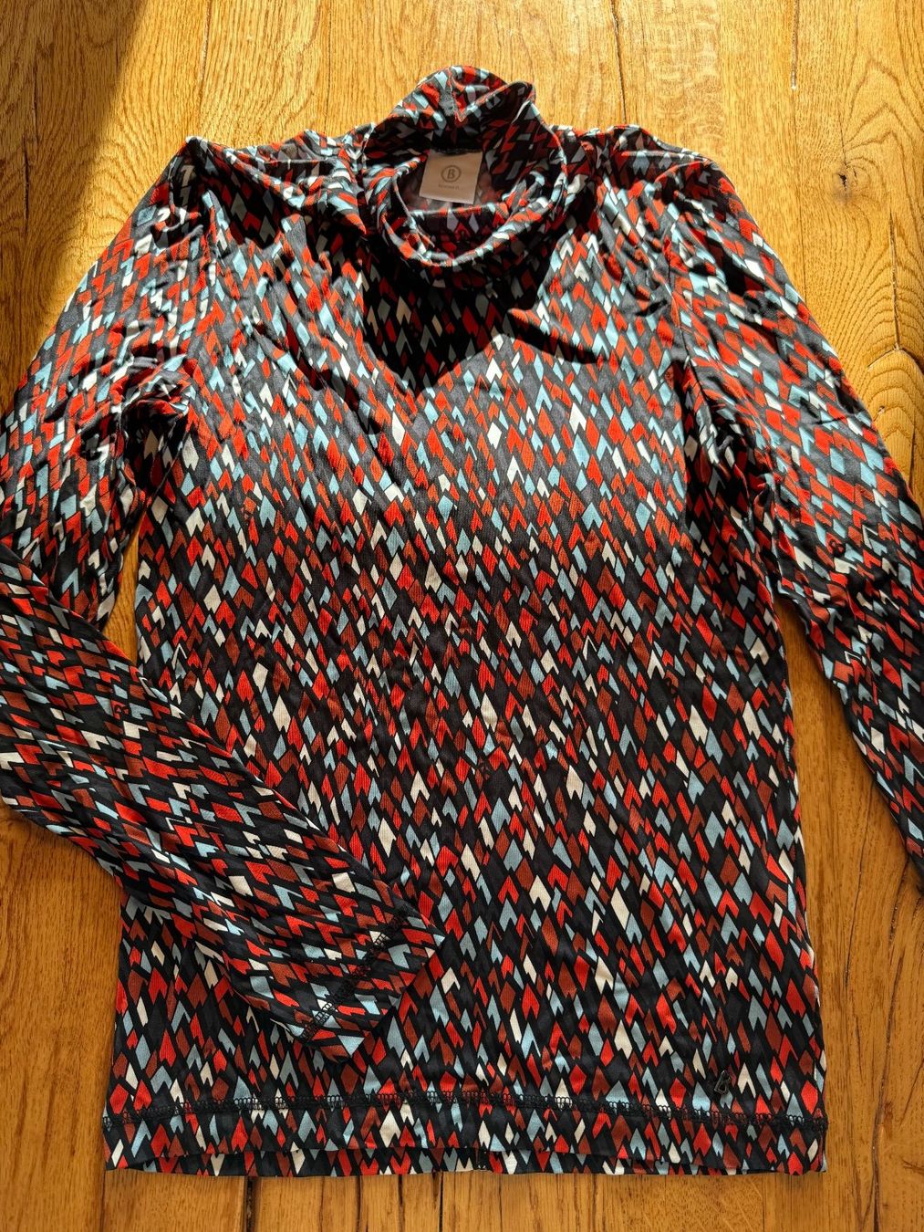 Bogner Maglioni & Felpe: Bogner, feiner Rollkragenpullover, Gr. 36 neuwertig – Nuovo (secondo la descrizione) da Oberrohrdorf venduto da maggys15 3