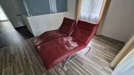 Liegesessel Leder rot verstellbar mit Fussteilelement