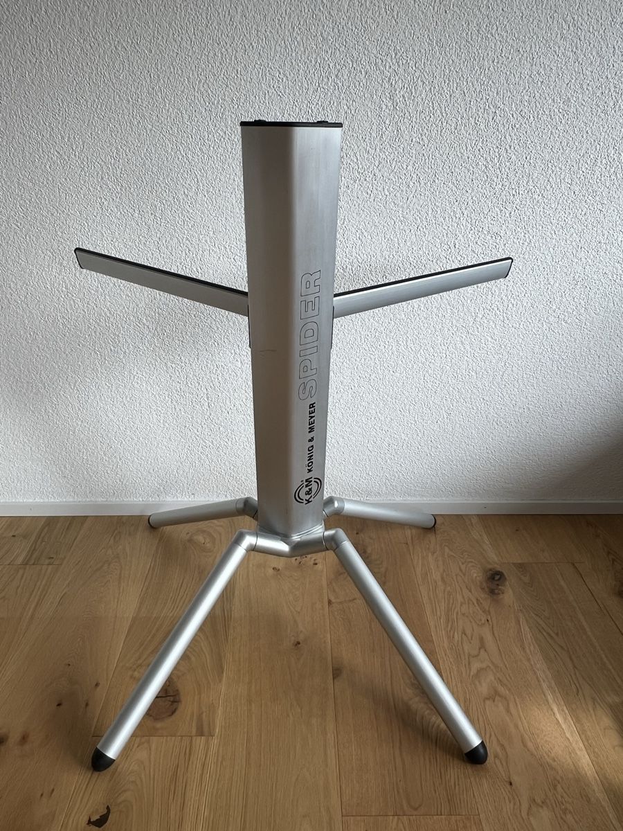König & Meyer Supporti per strumenti musicali & leggii: K&M Spider Keyboardständer – Usato da Merenschwand venduto da top_nx6b 2