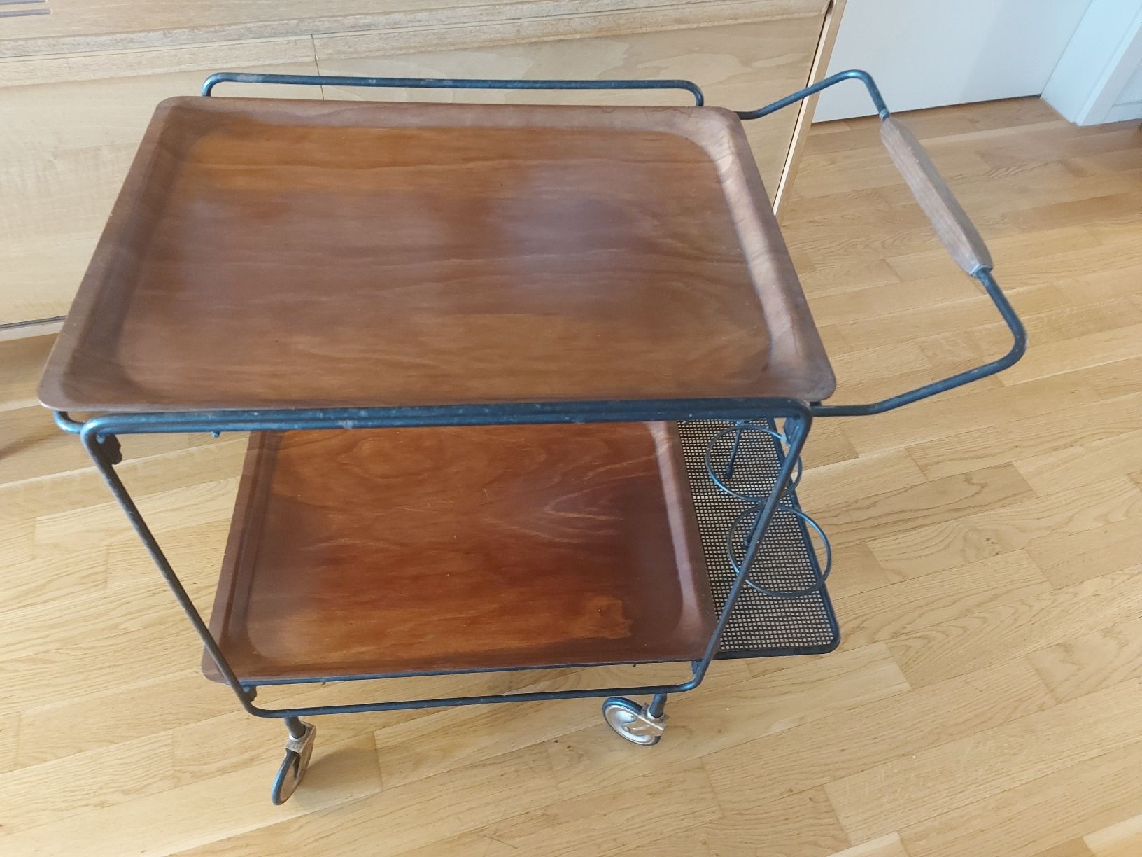 Tutte le decorazioni: Servierwagen 50iger Jahre – Nuovo (secondo la descrizione) da Ostermundigen venduto da son_vd9k 2