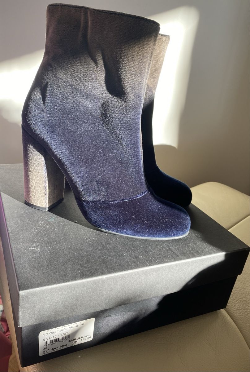 Navyboot Scarpe da donna: Navyboot Stiefeletten Gr. 40 – Nuovo (secondo la descrizione) da Hünenberg venduto da a.u.849 7