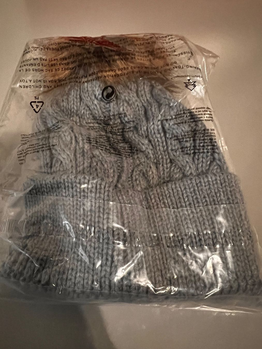 Altro abbigliamento per bambino: Kinder Wintermütze Neu – Nuovo e nell'imballaggio originale da Büsserach venduto da Hot_Shots