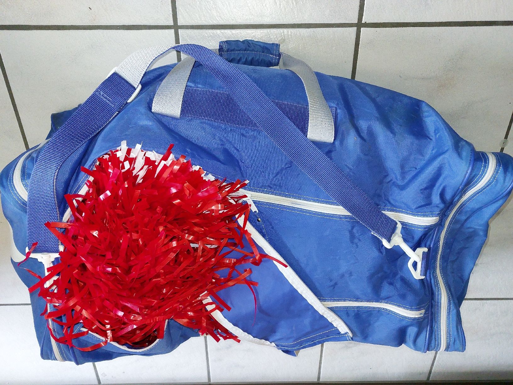 Costumi: Cheerleader Pompom's Rot-Weiss – Usato da Elgg venduto da Dagmar_17 3