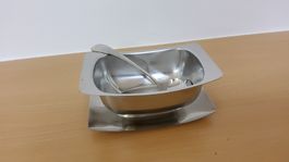 Schneebesen aus Metall 