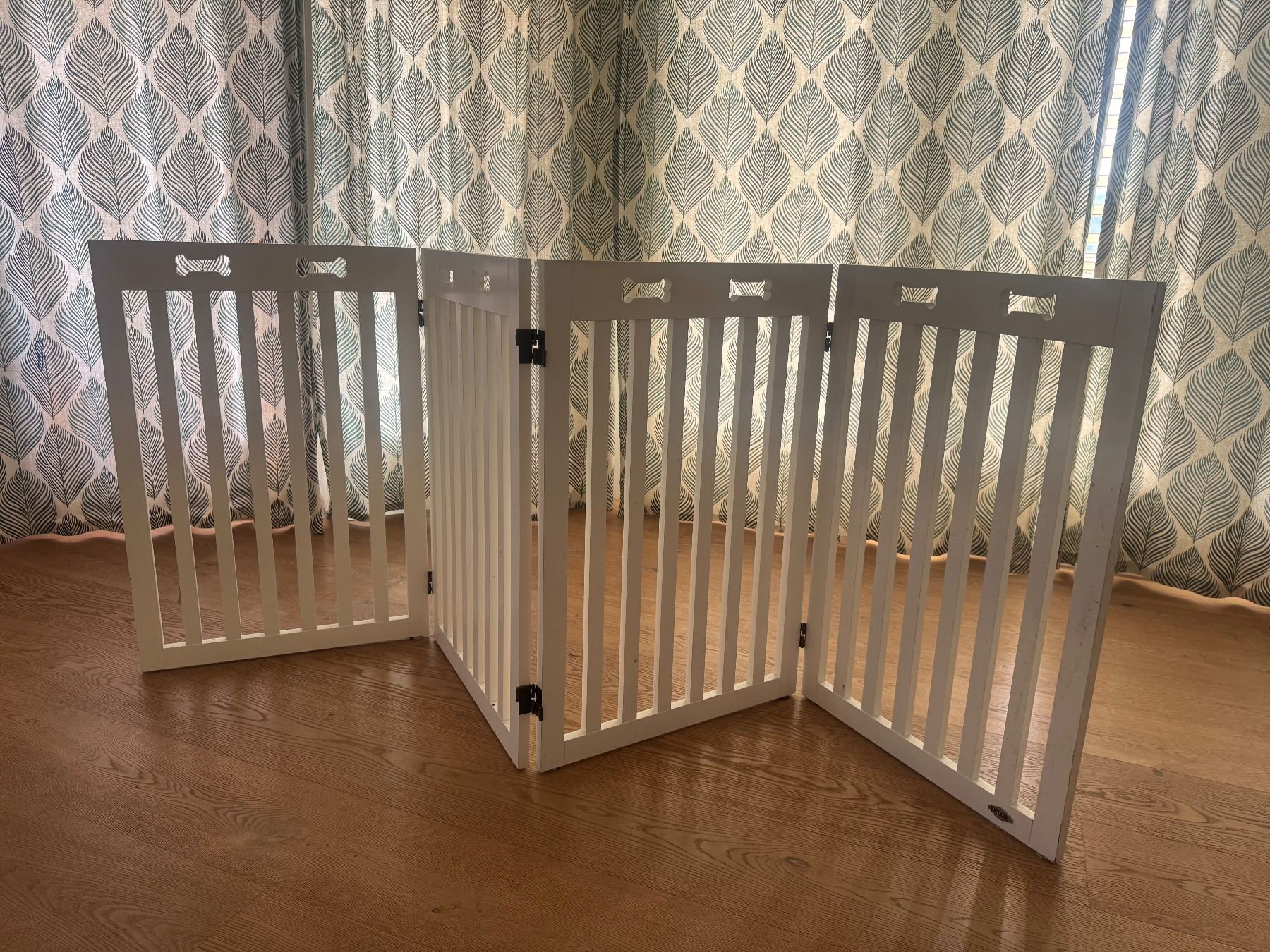 Trixie Gabbie, trasporto & Sicurezza: Trixie Hundeschutzgitter, weiss, variable Grösse, Top! – Usato da Wald ZH venduto da Schlumbii