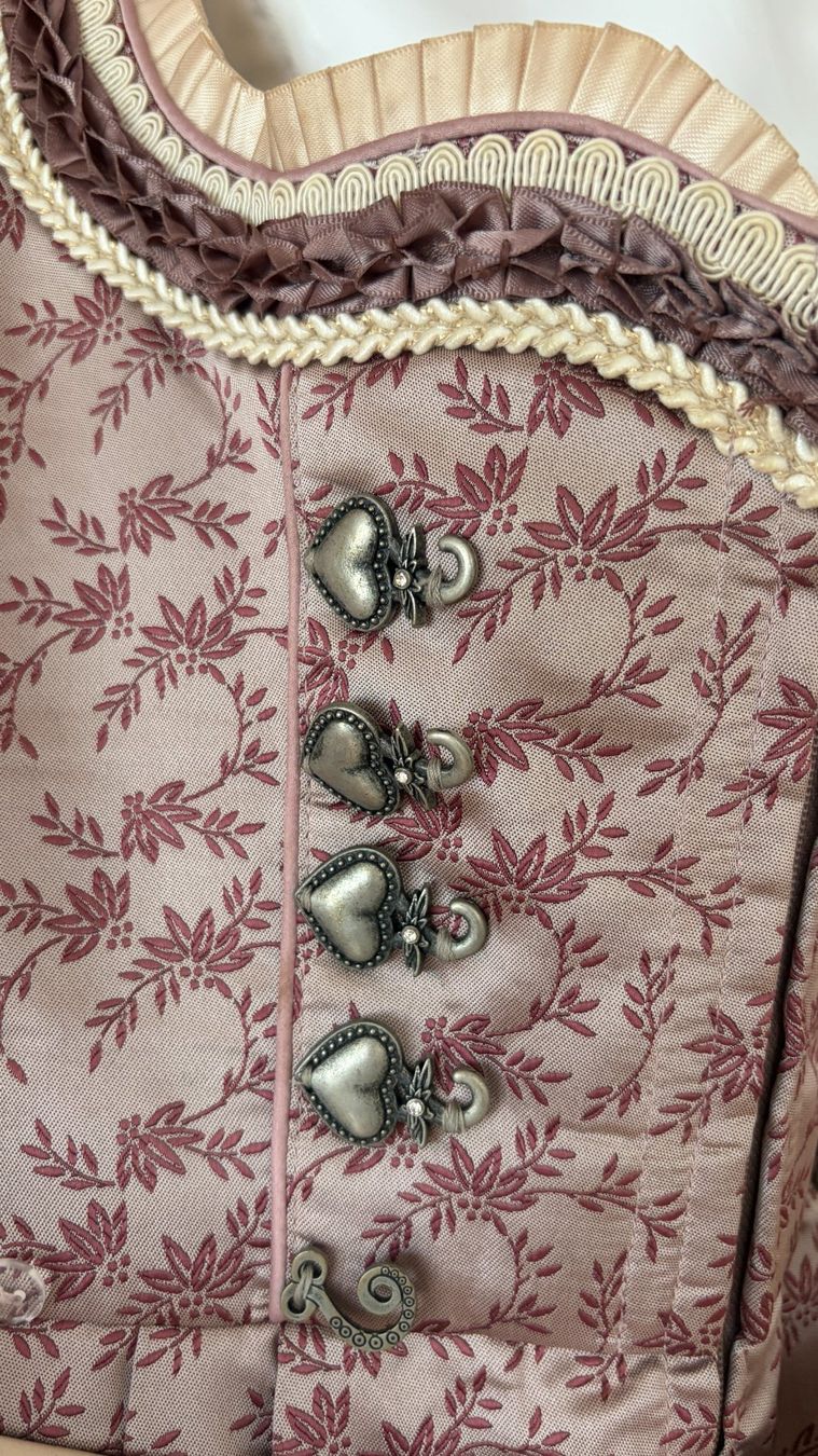 Krüger Kleider: Krüger Dirndl Gr. 38 altrosa/beige – Neu (gemäss Beschreibung) aus Baden von cha_2mlv 2