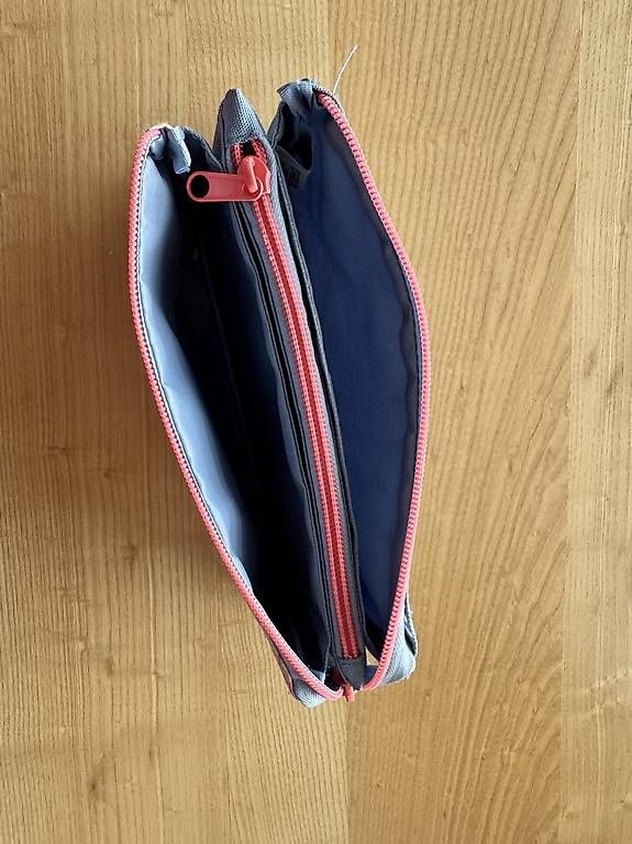 Schüler-Etuis: Trousse d'école fille  – Gebraucht aus St-Aubin-Sauges von Kelkel 2