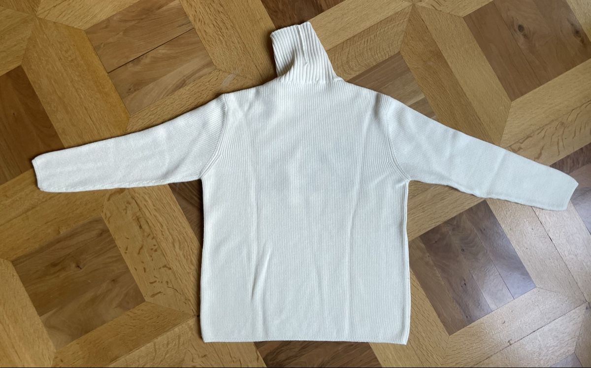 Pulls & Sweat-shirts: Rollkragenpullover Emmanuelschvili Tweety – D'occasion à Fribourg par Mymikrakra01 9
