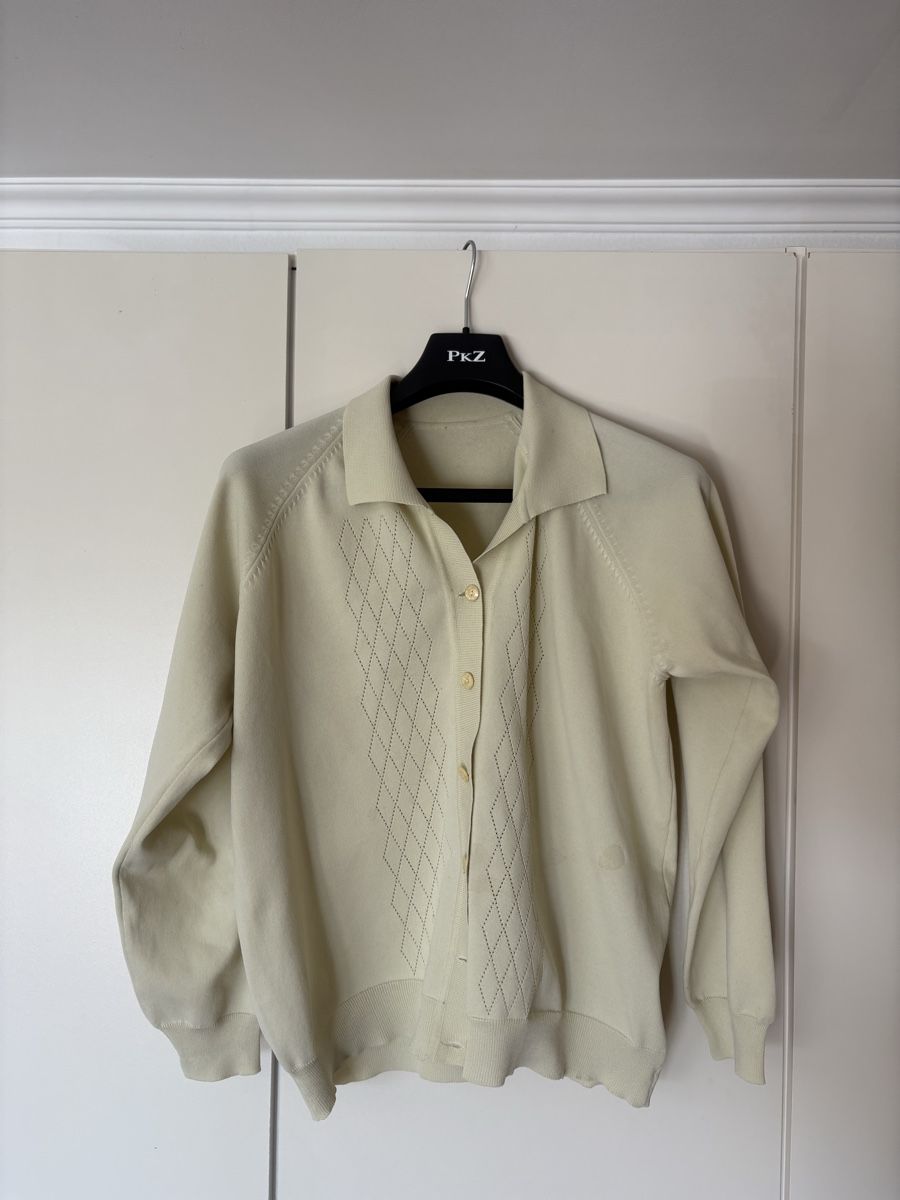 Blusen: Stylish Summer Cardigan - Light Yellow – Gebraucht aus Gland von chu_qc69