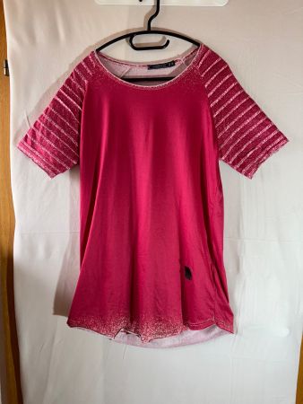 pink-rotes Shirt Grösse M