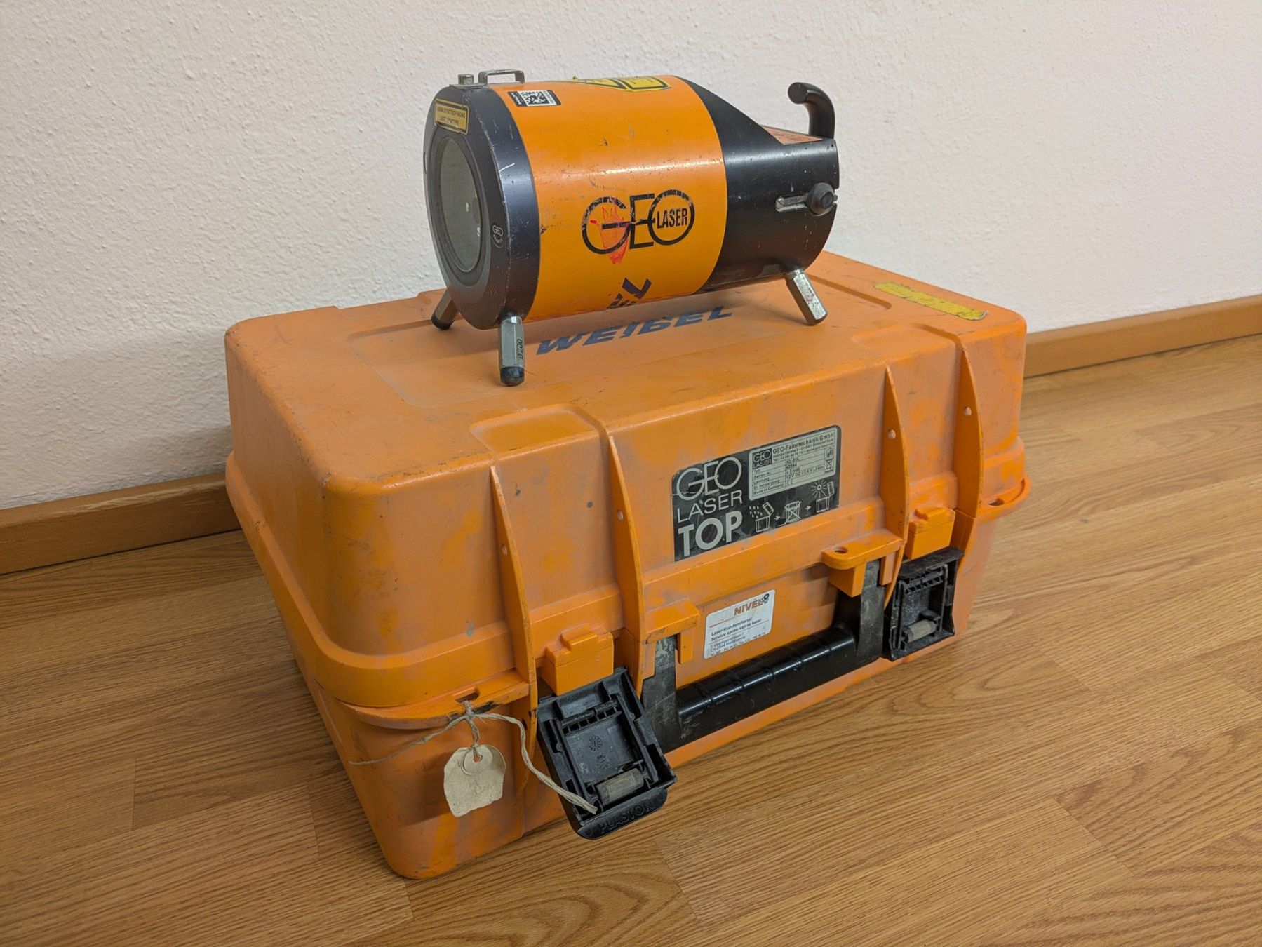 Mesurer: Kanalbaulaser KL-81L – D'occasion à Flamatt par WeibelAG