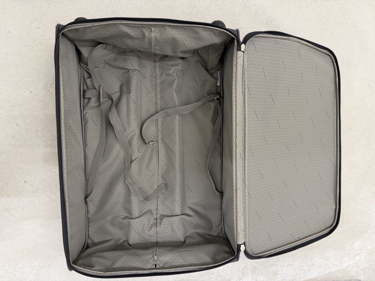 Samsonite Valigie: Samsonite Check-In Koffer Masse 61x23x43 – Usato da Uznach venduto da Player6 7