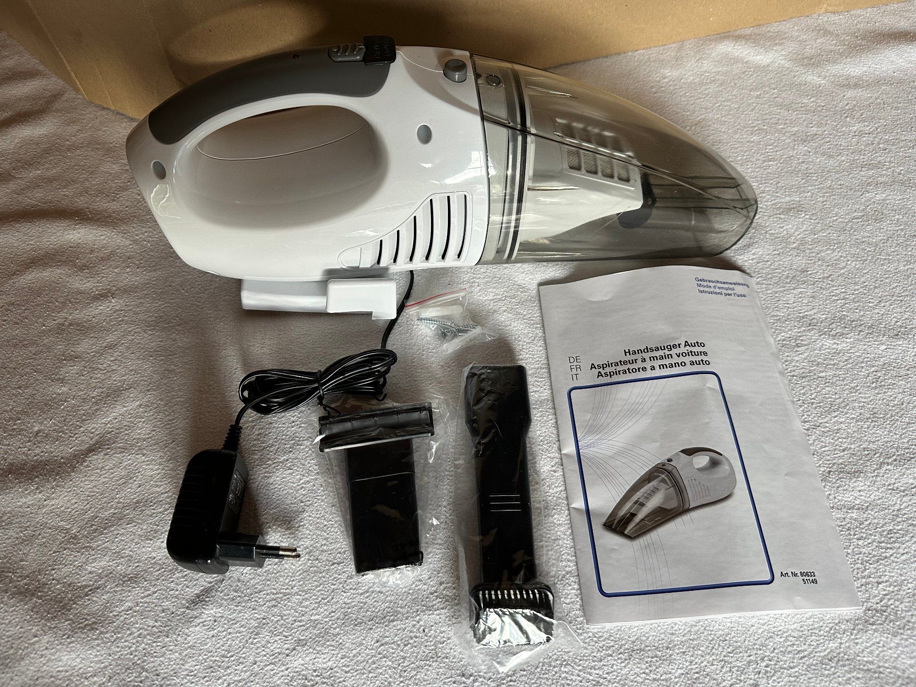 Aspirapolveri & Accessori: Aspirateur à main pour voiture – Usato da Ste-Croix venduto da mjmg