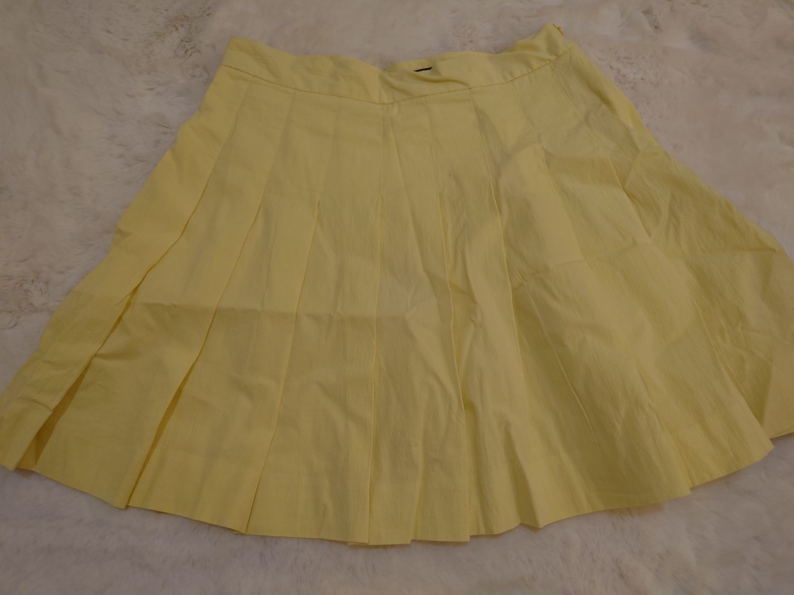 Zara Gonne: Zara skirt, S, never worn. – Nuovo (secondo la descrizione) da Versoix venduto da Mima008