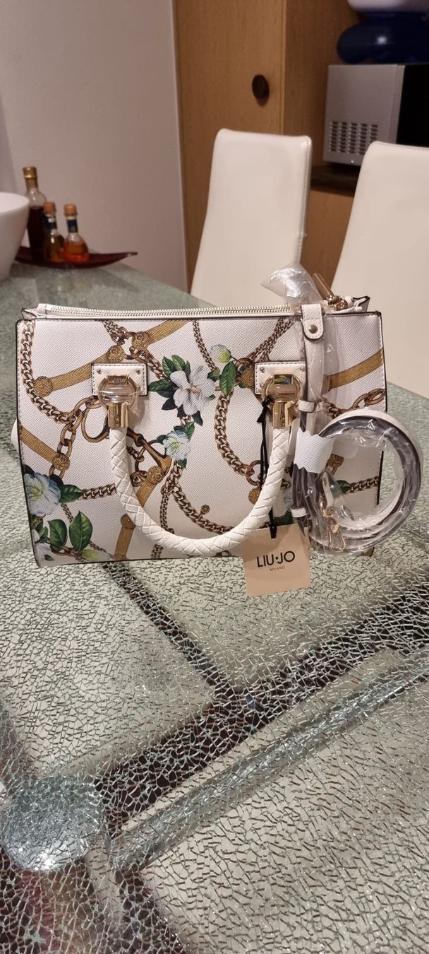 Liu Jo Sacs femmes: Liu Jo Handtasche – Neuf avec emballage d'origine à Luzern par Edii025 1