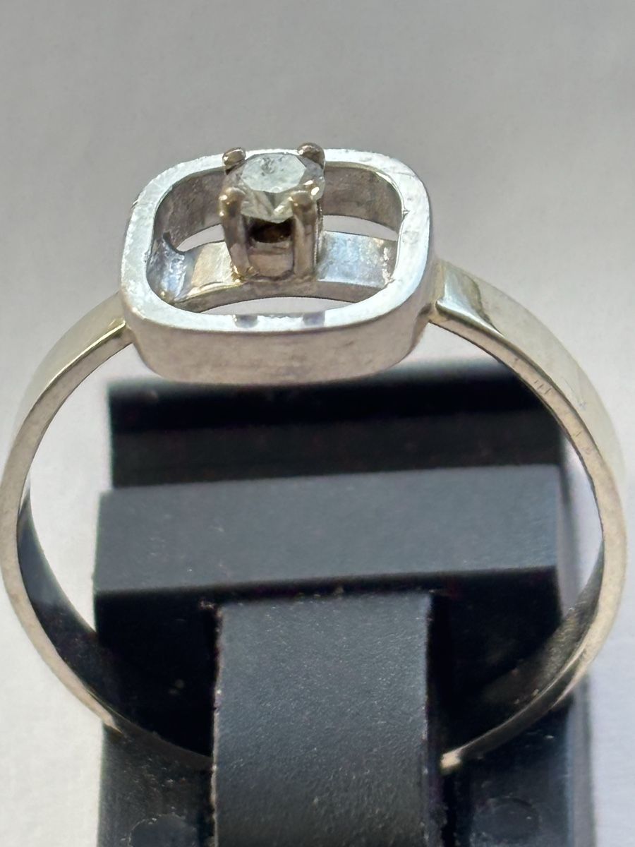 Anelli: Ring Weissgold / Diamant 18 Karat – Usato da Langnau am Albis venduto da flusspflege 2