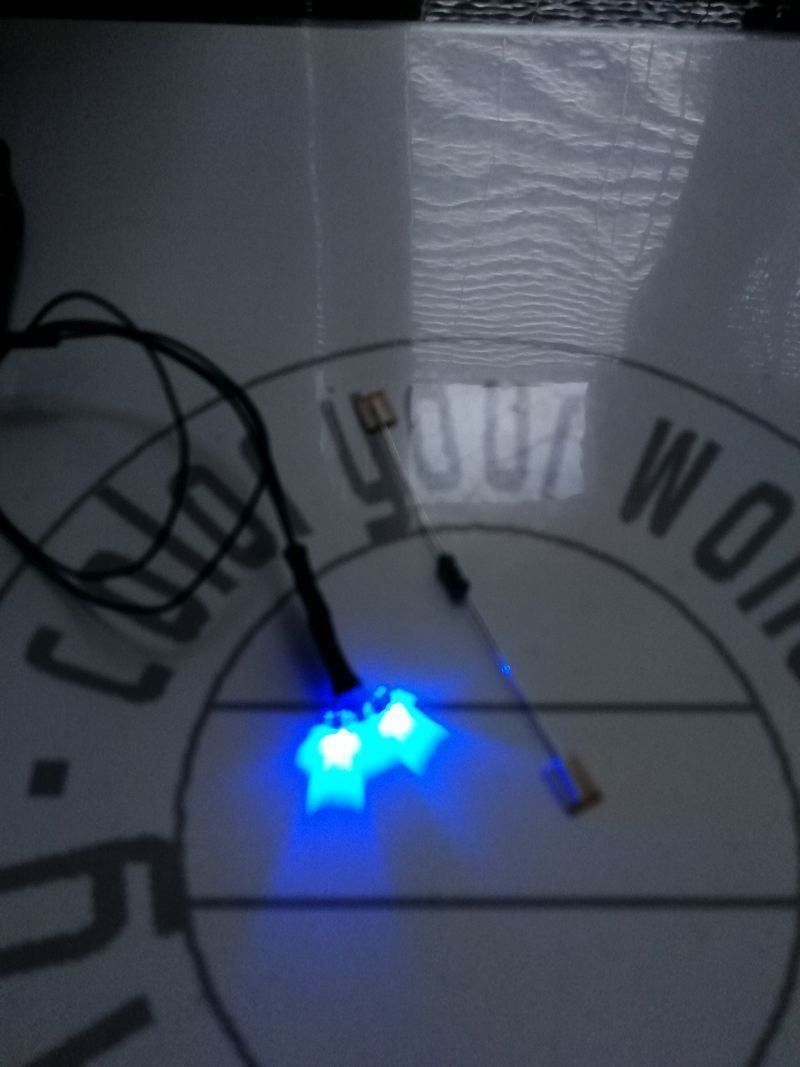 Componenti elettronici: Schweisslicht, blau flackernd, verkabelt – Nuovo (secondo la descrizione) da Luzern venduto da Salefactory