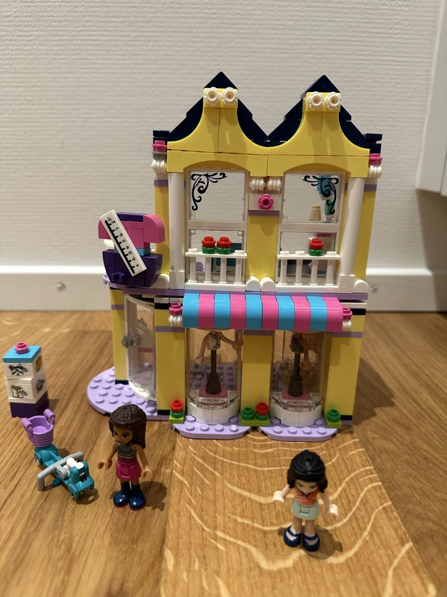 Lego Giocattoli: Lego Friends Emma‘s Modegeschäft – Usato da Fällanden venduto da Spirito19 1