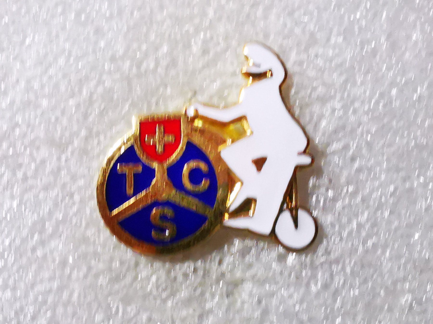 Placchette & Badge: Ansteckpin 17: TCS – Usato da Oppligen venduto da Pin-Fall-Shop