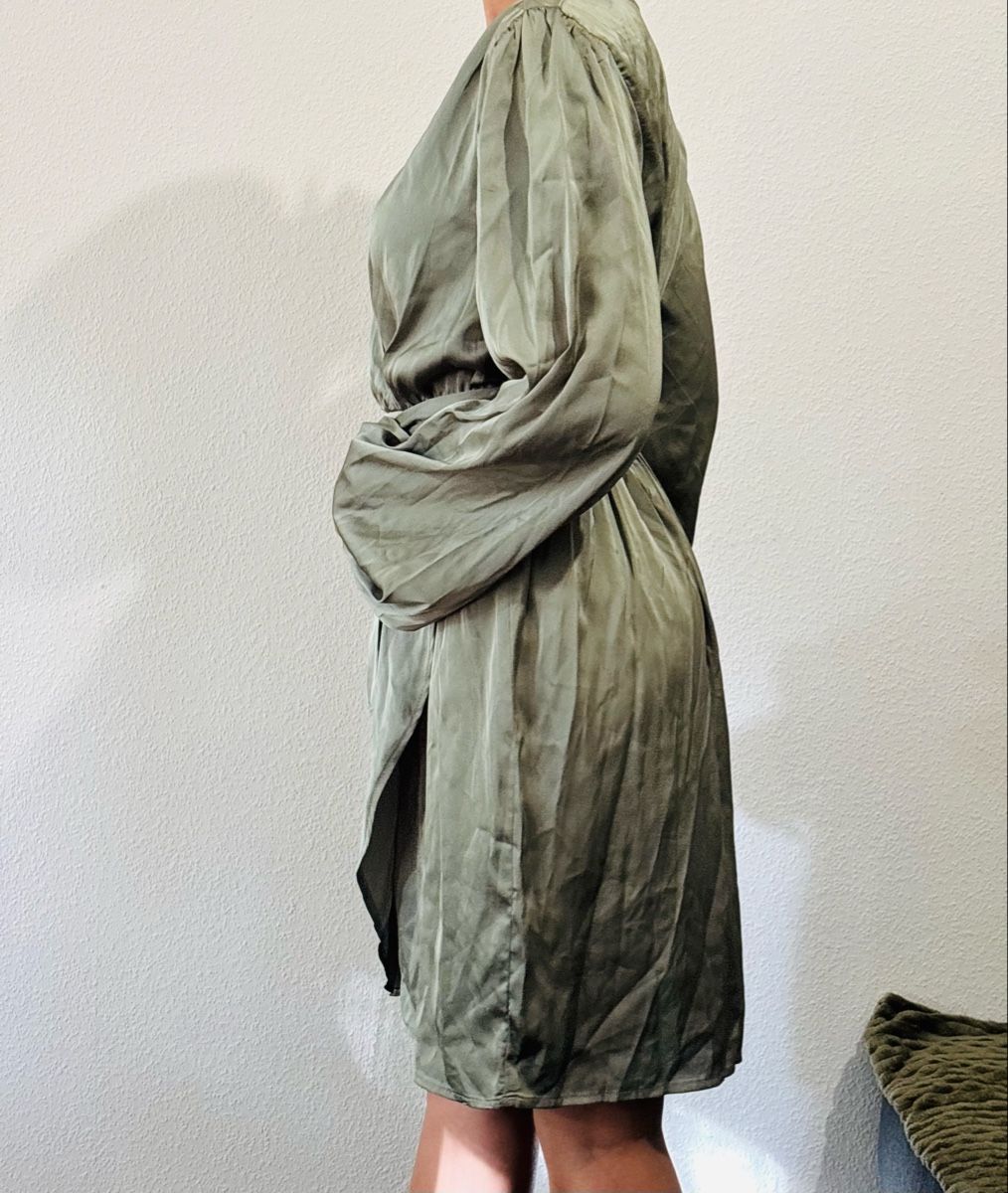 Vestiti: Dress – Nuovo (secondo la descrizione) da Confignon venduto da Second_Hand_Ch 1