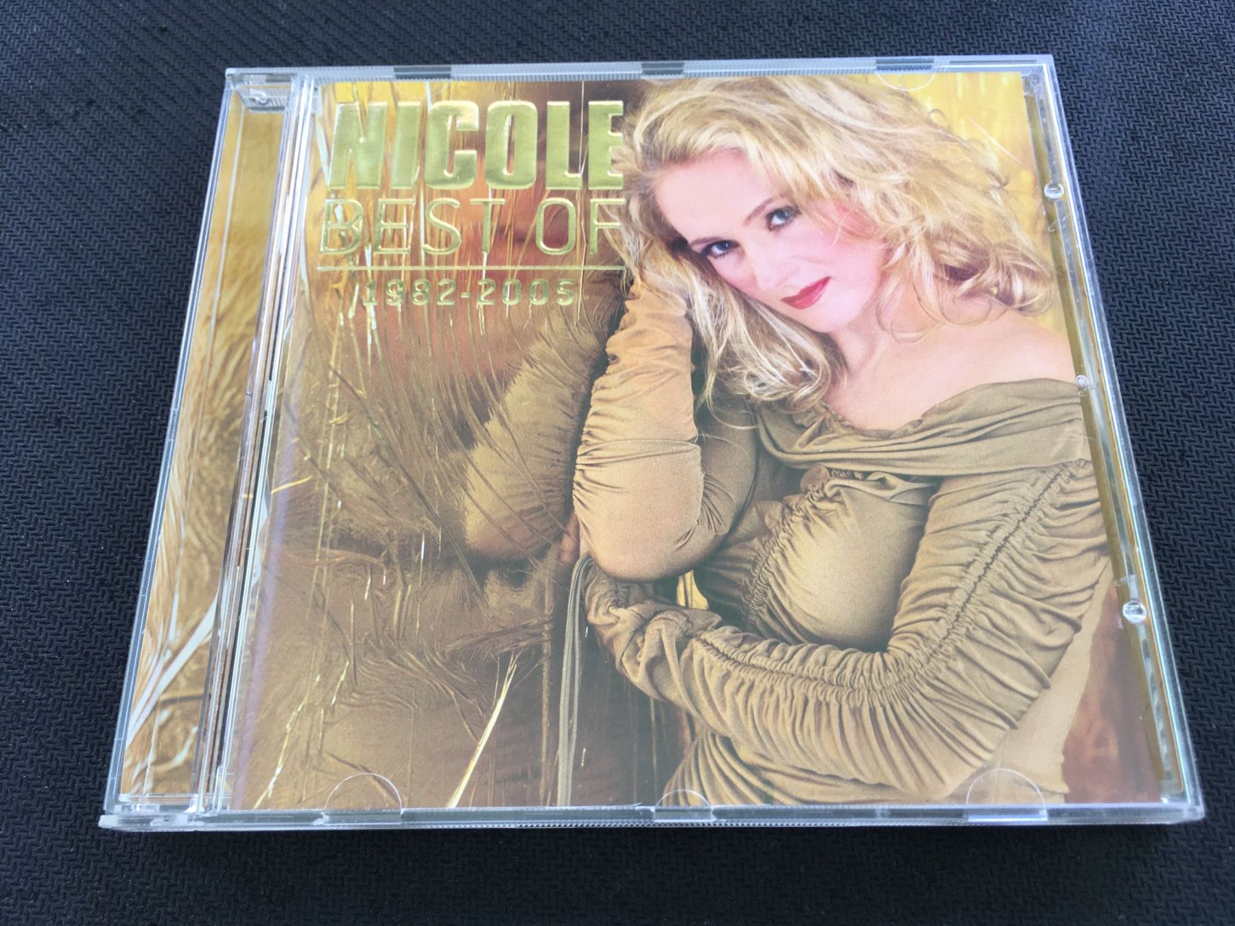 CD: Nicole - Best of 1982-2005 -CD- – Usato da St.Gallen venduto da MedienJoe