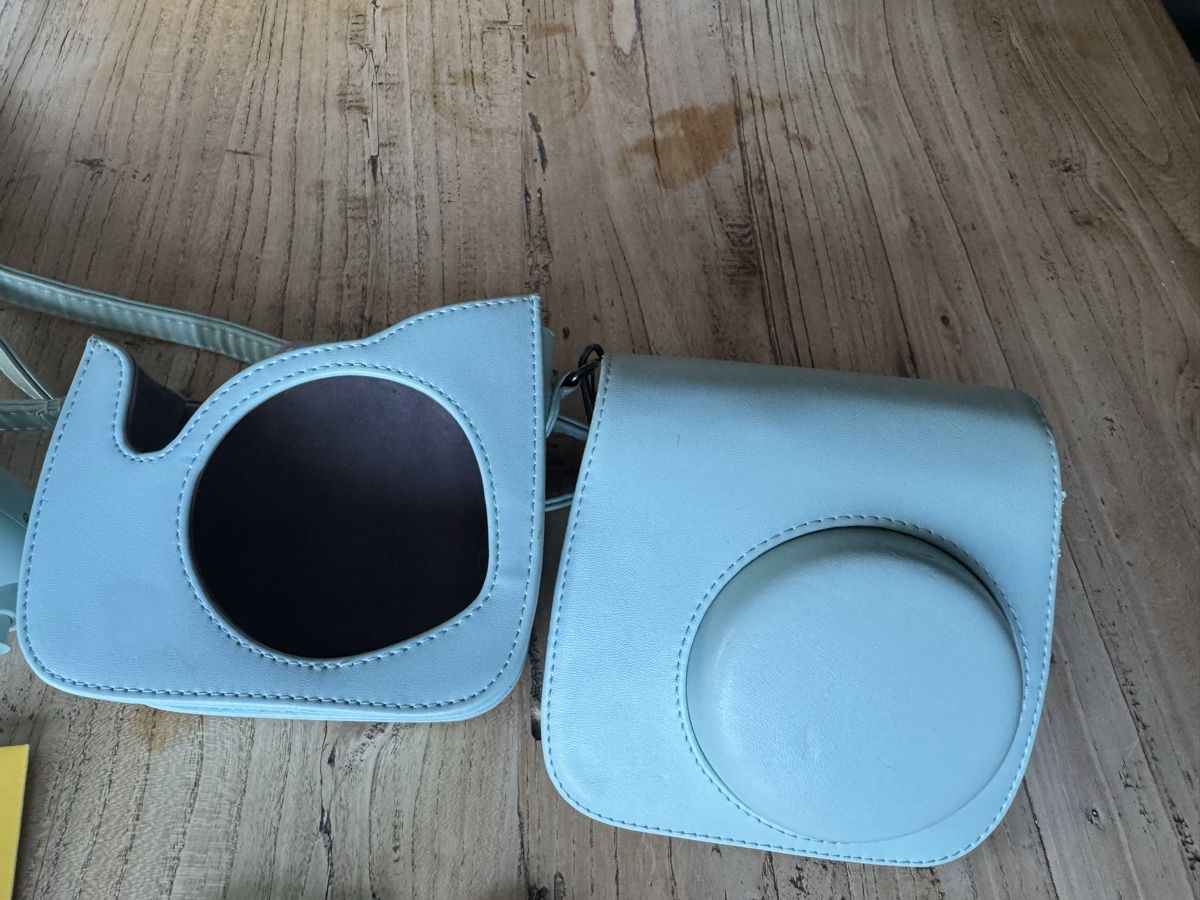 Fujifilm Fotocamera: Fujifilm Instax Mini 9 mit Zuberhor.  – Usato da Mägenwil venduto da MagooTradesStuff 2