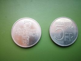 2 seltene 5 Franken Münzen 1980/1984 Schweiz CH